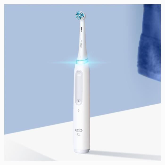 Brosse À Dents Électrique ORAL-B iO4 Connectée - Blanche - 4 Modes De Brossage - 1 Brossette, 1 Étui De Voyage