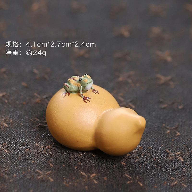 1PC Lucky Purple Clay Small Frog Statue Tea Pet Tea Art Ornaments Chinese Kung Fu Tea Handicrafts Ceremony Decor Accessories