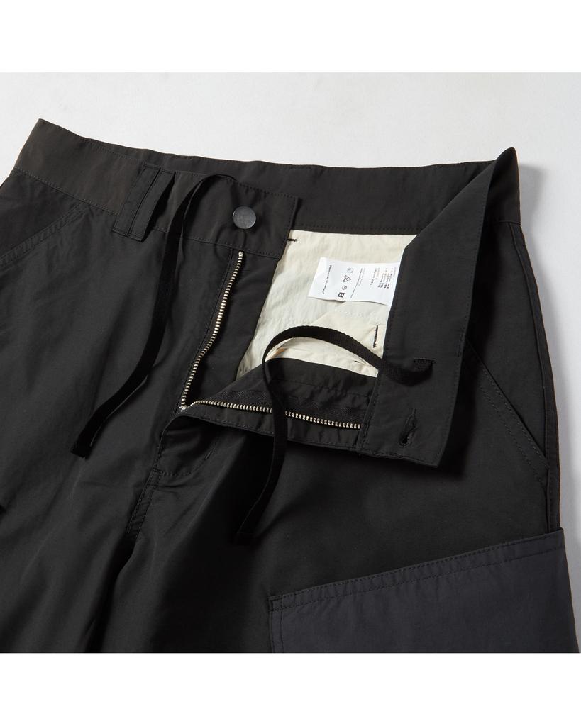 WORTHWHILE MOVEMENT Bermuda Cargo Pants (Charcoal)