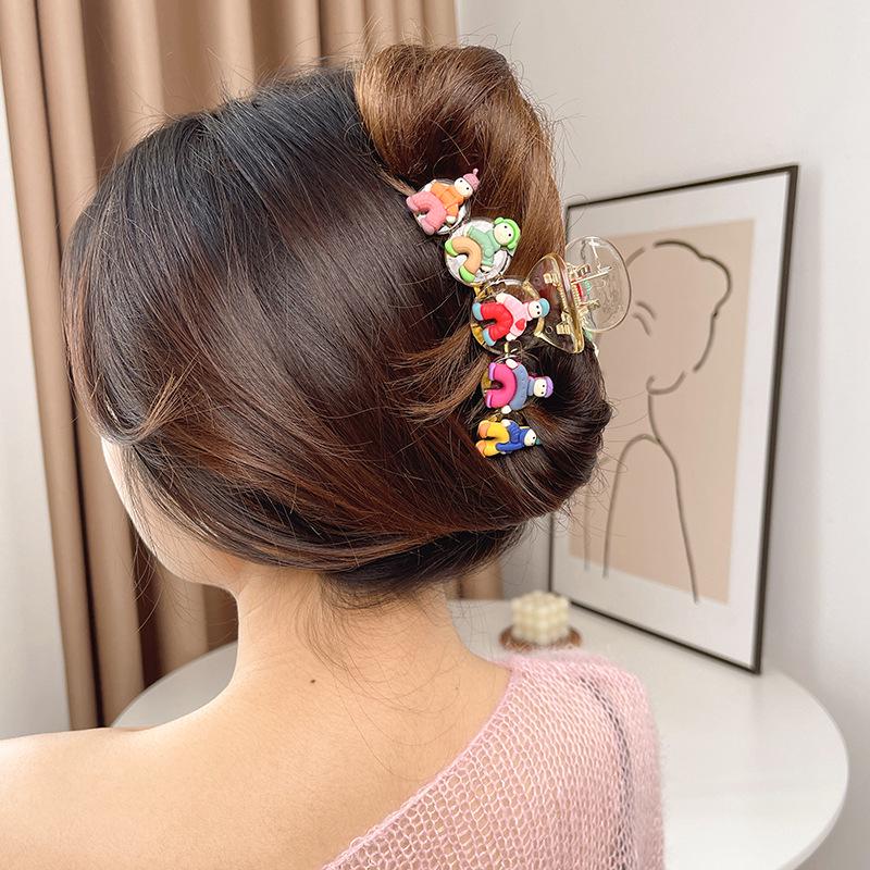 Sweet & Cute Large Shark Hair Clip: Elegant Hairpin for Women