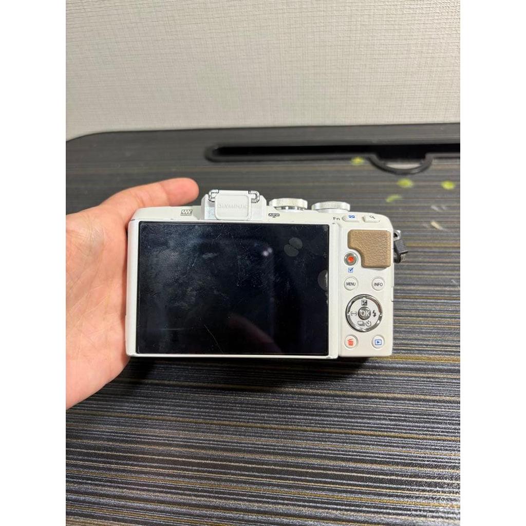 Used OLYMPUS PEN Lite E-PL7 Mirrorless Camera Body
