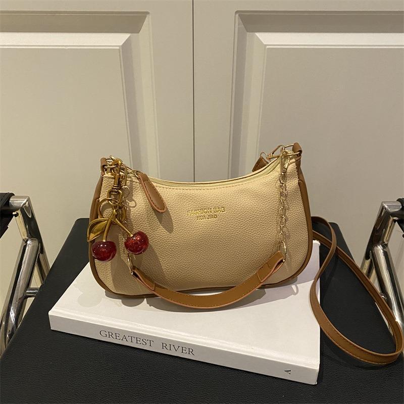 Fashion trend solid color underarm bag women's 2026 new shoulder handbag texture shoulder messenger bag handbag