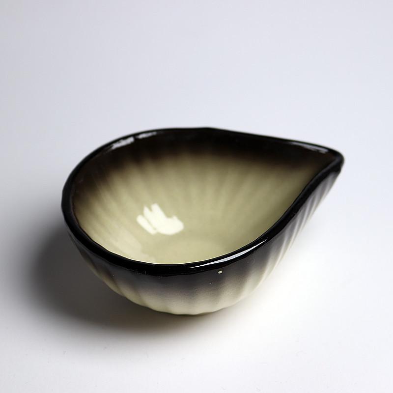 Large Thai Ceramic Essential Oil Dish for Beauty Salon & Spa