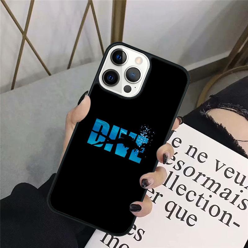 

Dive Scuba Diver Shark Diving Phone Case Back Cover for iPhone 17 Air 16 15 14 13 11 12 Pro Max Plus Fundas Coque iPhone 13