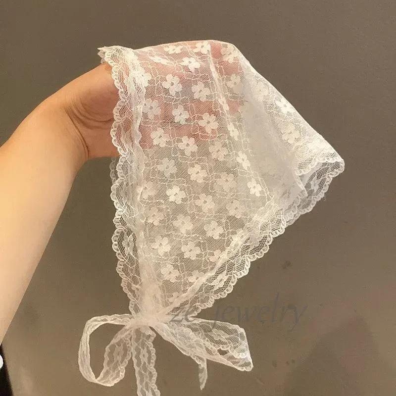 Eșarfă de păr retro dulce cu triunghi de flori pentru femei și fete, eșarfă pătrată cu bandă de susținere coreeană franceză, coafură pastorală de vară din dantelă, veșminte de pălării