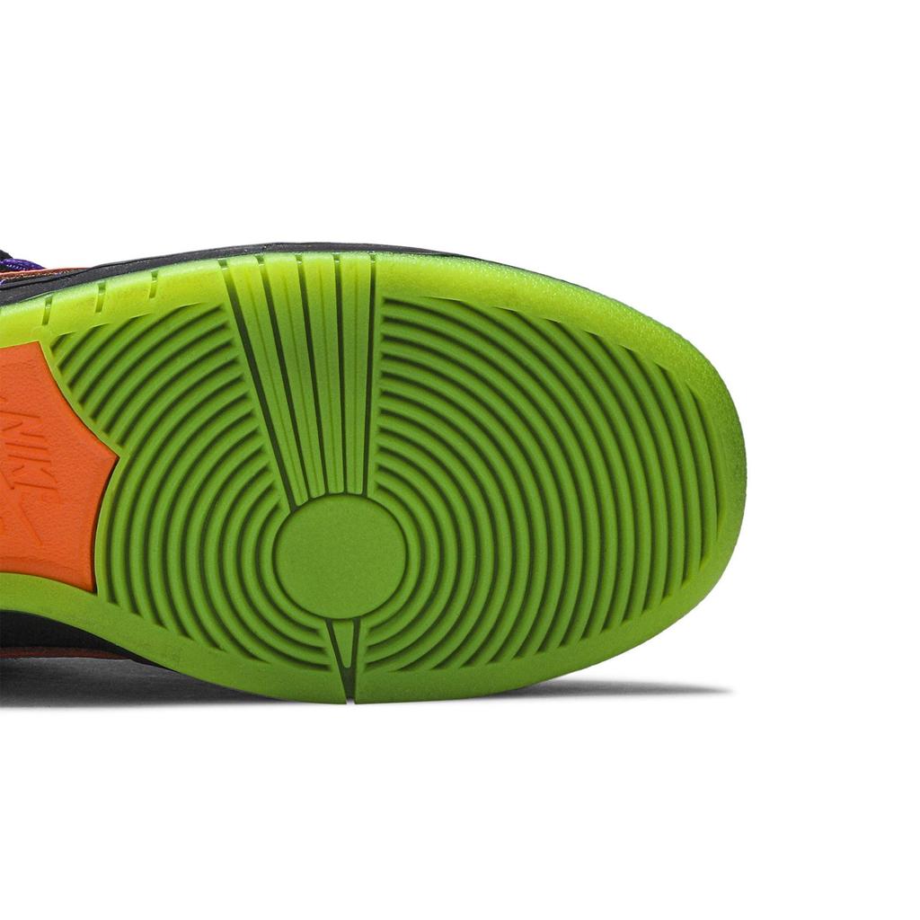 Nike Dunk Low SB 'Night of Mischief' (Unisex) Black / Total Orange-Court Purple-Volt Skate Shoes BQ6817 006