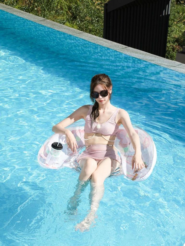 Ins Style Sequin Flower Inflatable Pool Float: U-Shaped Lounge Chair with Net