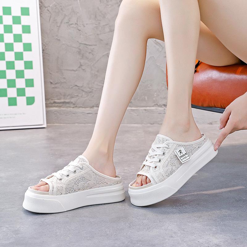 

2025 summer new slippers women wear muffin thick sole heightening sandals fashion Internet celebrity beach sandals women 8706 40