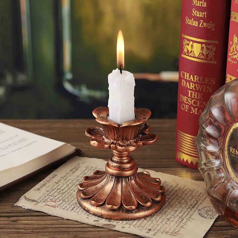 Carved Resin Candlestick Holder for Home Decoration - Candlelight Dinner Atmosphere Prop Ideal for Restaurant Bar Bedroom