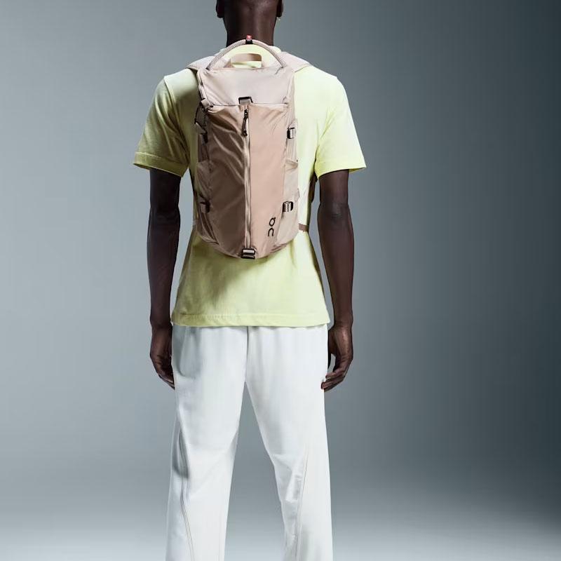 New On Recycled Ocean Plastic Backpack Unisex Khaki 2UE30520554