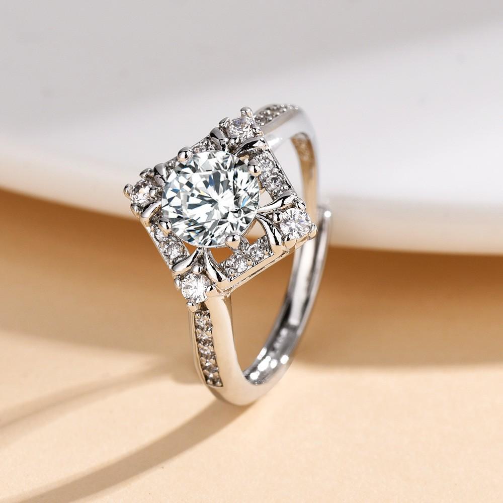 TikTok Influencer Inspired Moissanite Six-Prong Wedding Ring for Women - One Carat Jewelry