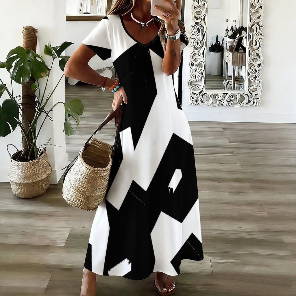 Women Plus Size V Neck Short Sleeve Black White Printed Straight Long Dress