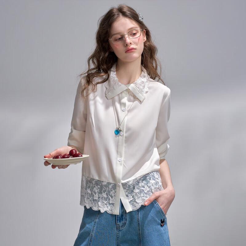 A02 French-Style Lace Trimmed Collared Blouse