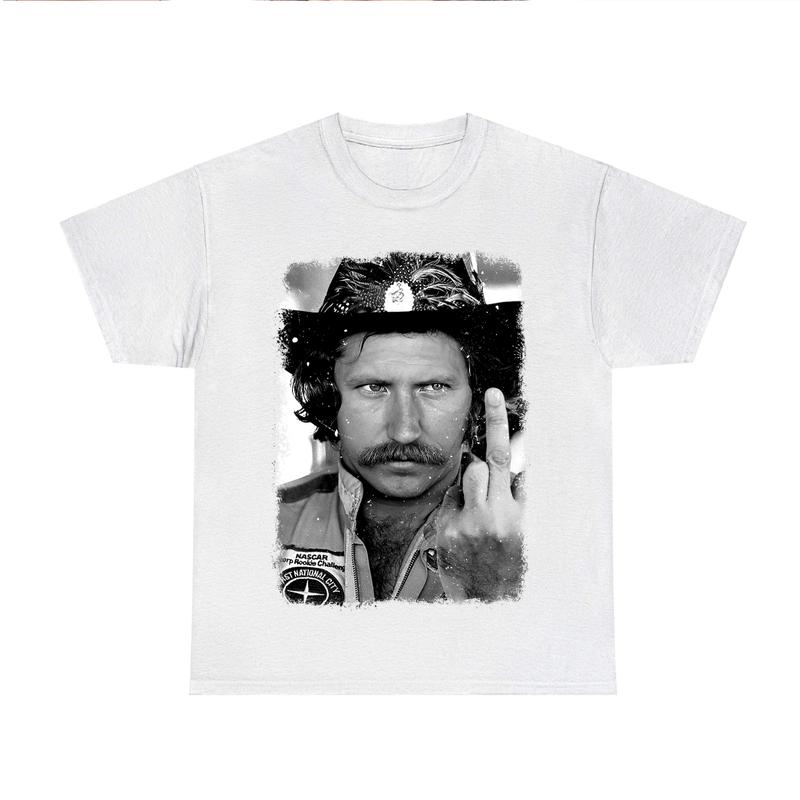 

Dale Earnhardt Finger Ver2 90s Unisex T-shirt, Nasssscar Unisex T-shirt XXL
