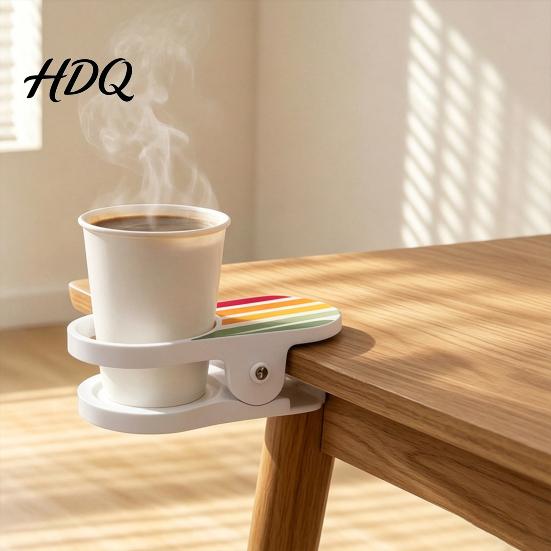 Getränkehalter Klemme Clip-On Getränke für Strandkorb Campingstuhl Trinken Einfache Montage Halter Universell Wasserflasche Kaffeetasse Softdrink Dose Tragbar