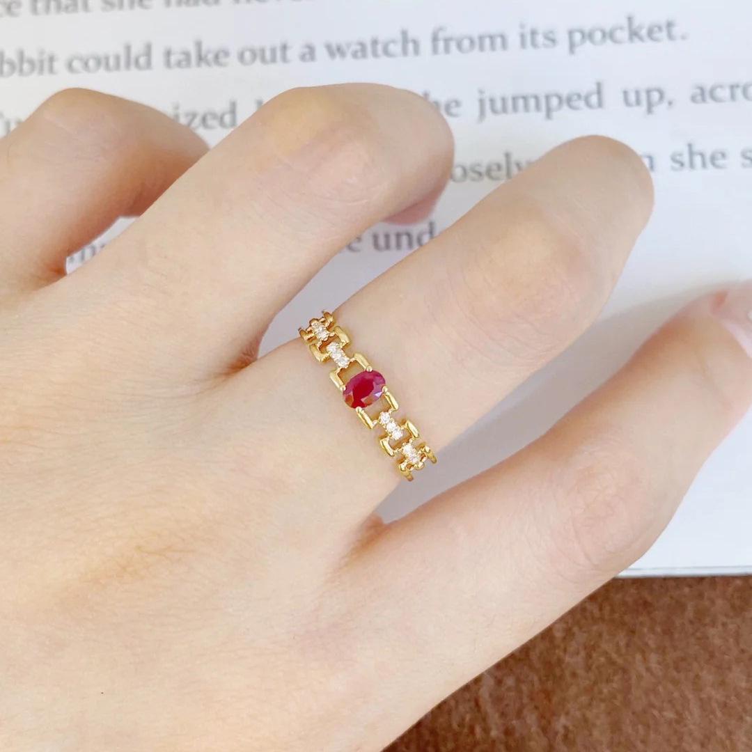 Italian French Pigeon Blood Gemstone Chain Ring - Geometric Design, Light Luxury, Versatile Style. Adjustable