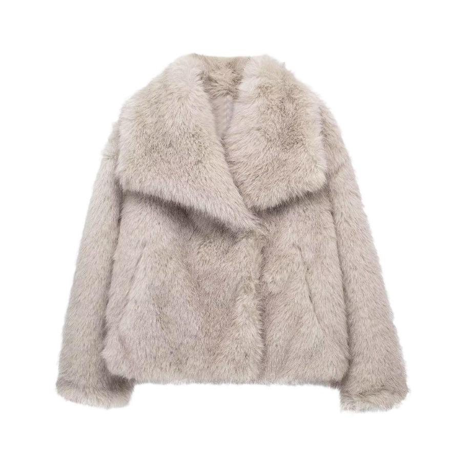 Women's Winter Fashion Artificial Fur Coat - European & American Style D69352