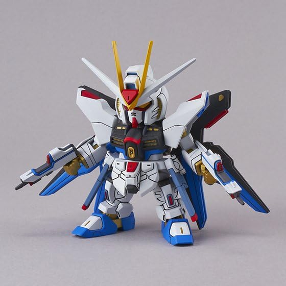 SD Gundam EX Standard 006 Mobile Suit Gundam SEED DESTINY Strike Freedom Plastic Model Pre-Colored