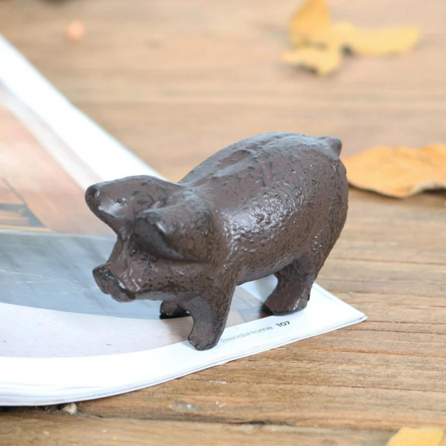 Retro Metal Nostalgic Cast Iron Piggy Pen Holder Cartoon Paper Press Mini Animal Ornaments Home Crafts Ironware Figurines