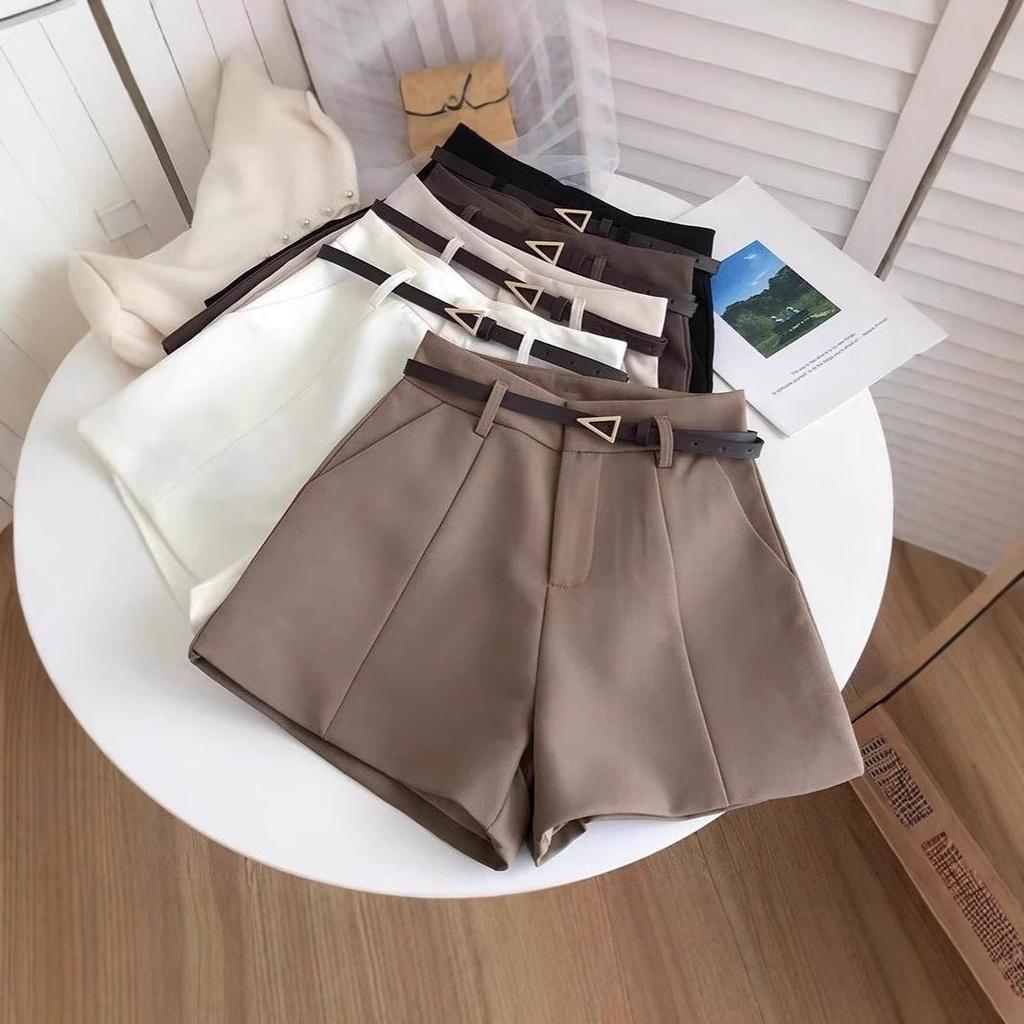 Spring 2025 Women's Apricot Belted Wide-Leg A-Line Suit Shorts - Versatile and Slimming Casual Outerwear
