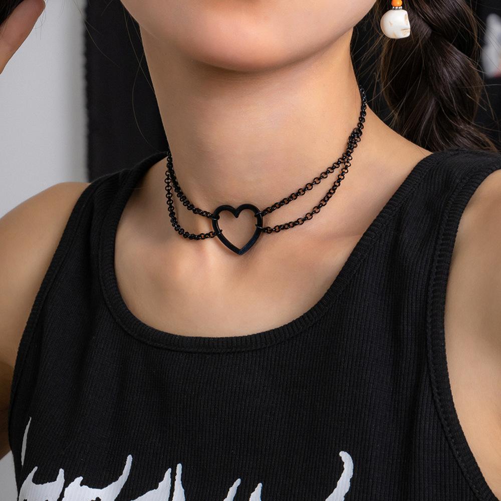 Hip-Hop Personality Black Cross Chain Necklace Female, Retro Heart-Shaped Double-Layer Collarbone Necklace