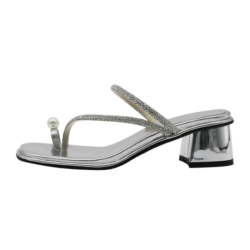 

Summer temperament sandals girl 2025 new gentle wind fairy shoes wear fashion cover toe cool slippers 35