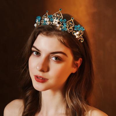 European and American Baroque Bridal Crown Hair Accessories Retro High End Wedding Accessories Hand Beaded Alloy Princess Crown