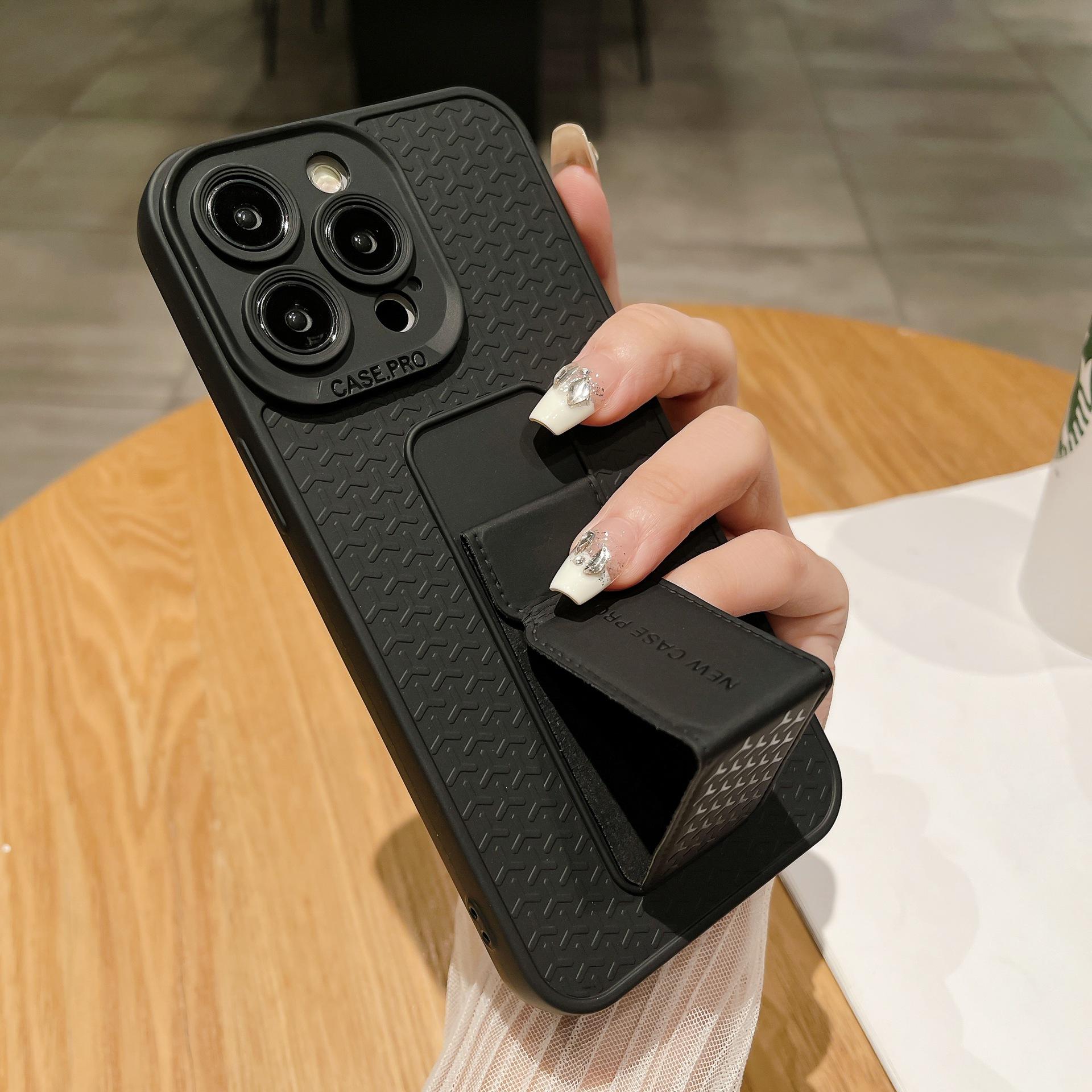 

Чехол-скоба Подходит для IPhone16promax Чехол для мобильного телефона с мелкими отверстиями Ощущение кожи Apple 15pro Полностью закрывающий защитный чехол Мягкий Apple 16Plus