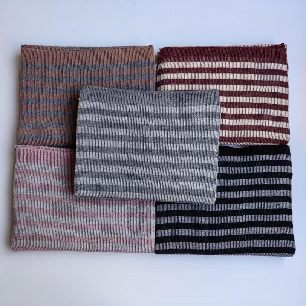 Retro Gestreifter Dickstrick Unisex Snood - Warm & Vielseitig für Herbst/Winter