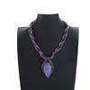 Collana Etnica Boho da Donna con Ciondolo Geometrico a Goccia e Pendente in Resina