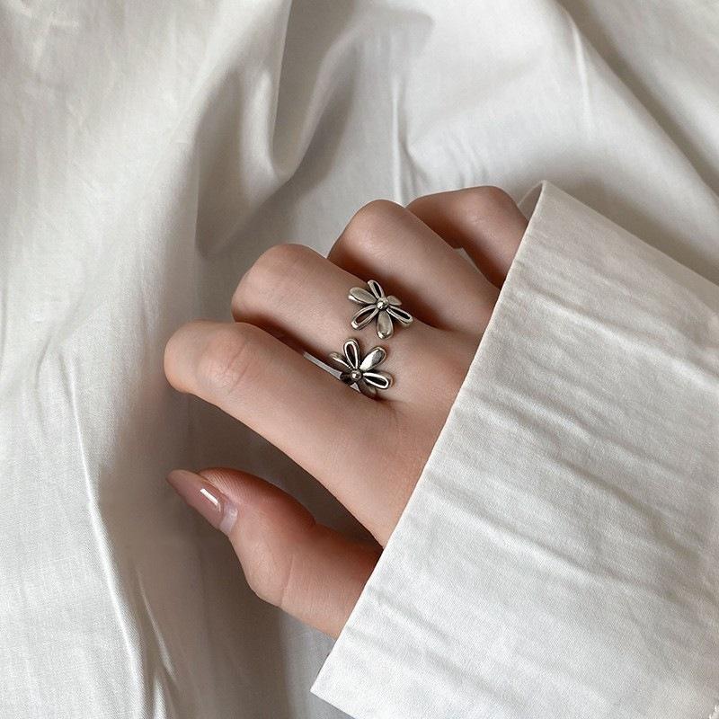 XIYANIKE Vintage Hollow Flower Open Finger Rings For Women Girl Fashion New Jewelry Lady Gift Party Dropship anillos mujer