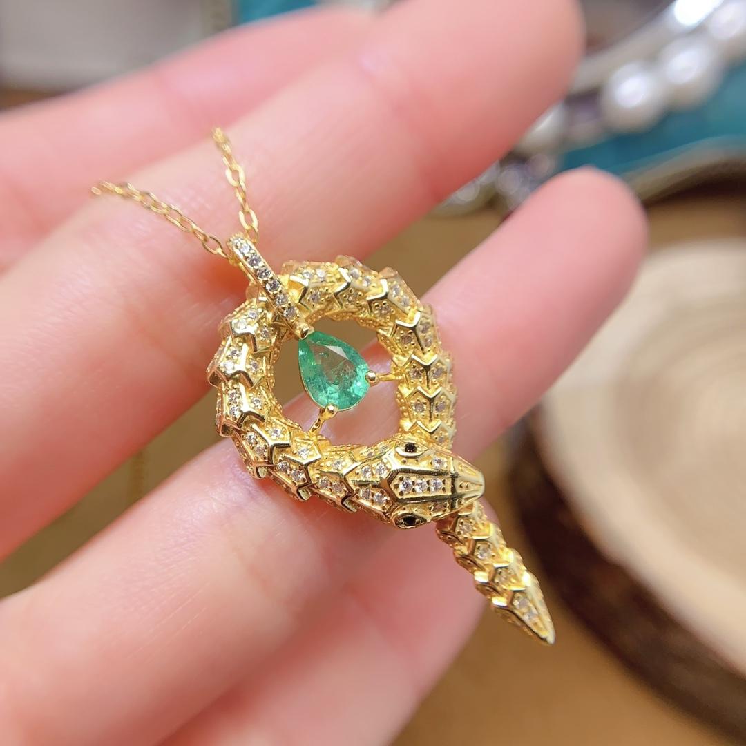 Unique Design 925 Sterling Silver 18k Gold Plated Natural Emerald Pear Cut Women Fashion Charm Pendent Necklace золотой