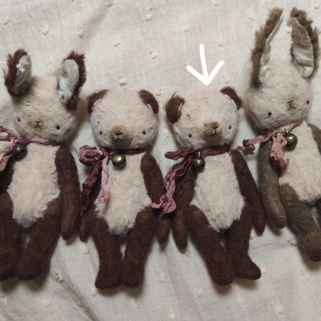 [USED] Artist Bear Plush Toy Teddy Bear Bell Ribbon Bear Artist