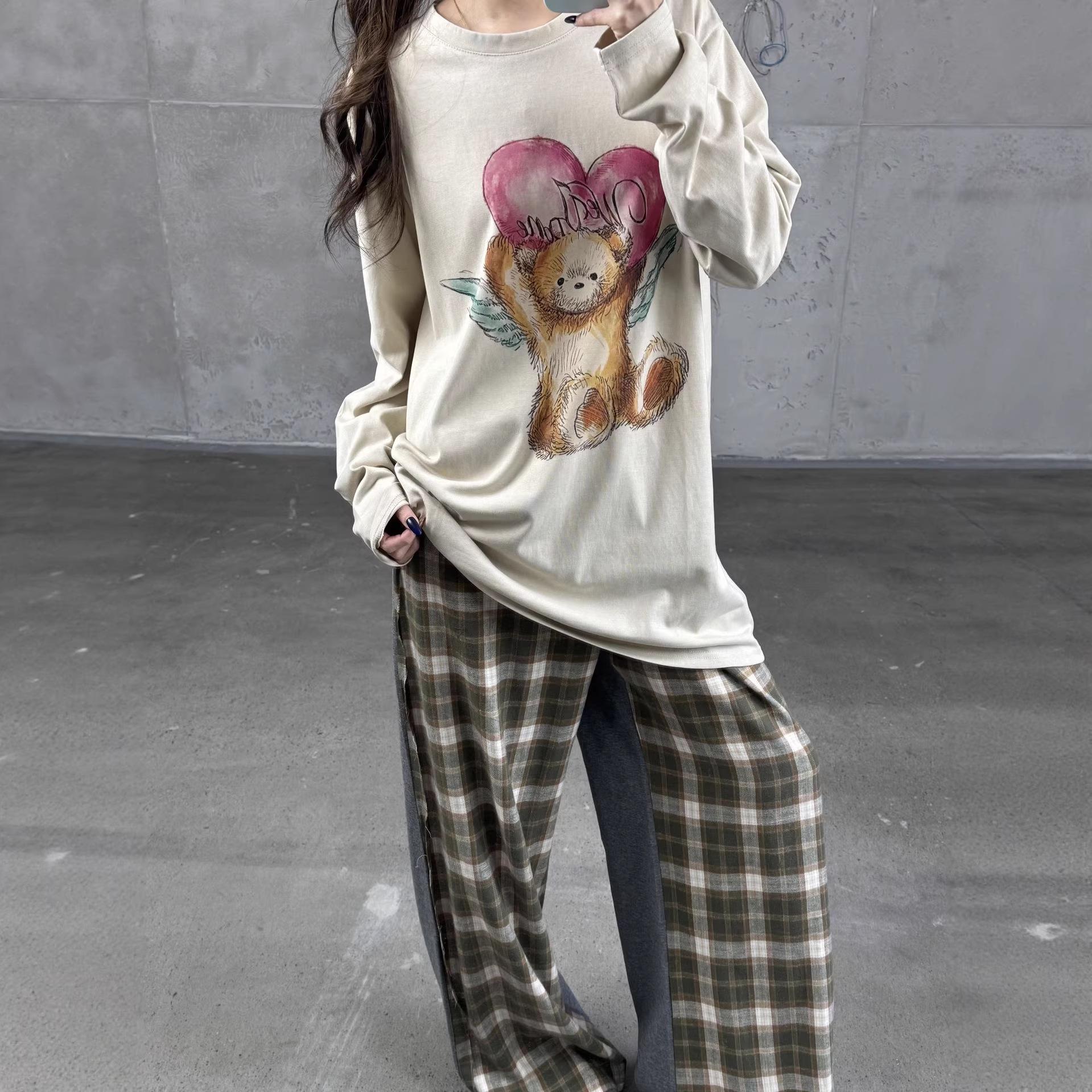 

Korean Heart Angel Bear Print T-shirt & Plaid Wide Leg Pants Two-Piece Set for Women M (80-100 lbs)