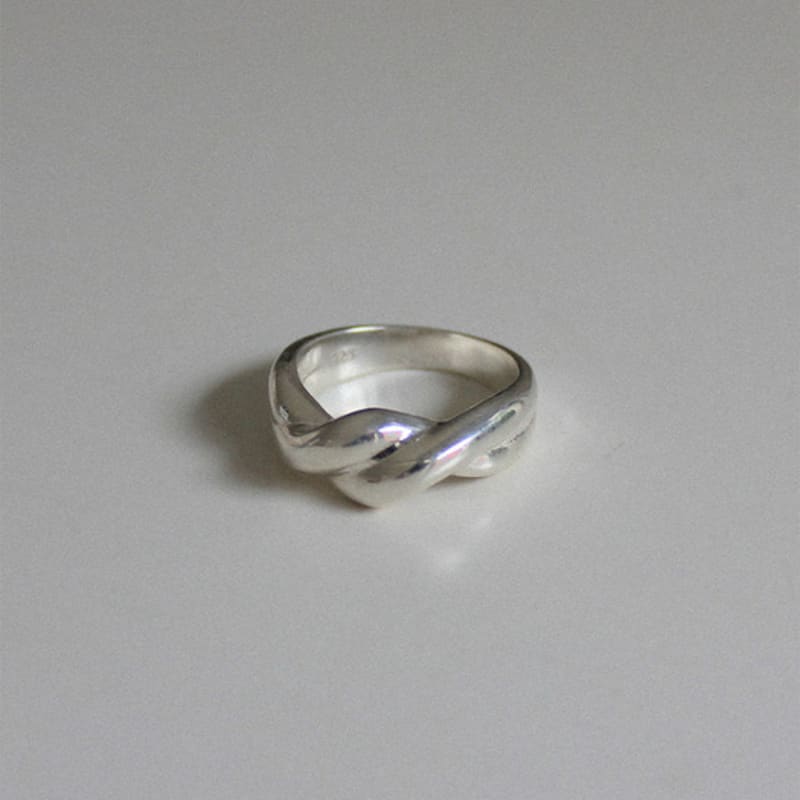 Youngglow Silver925 Bold Twisted Ring (2color)
