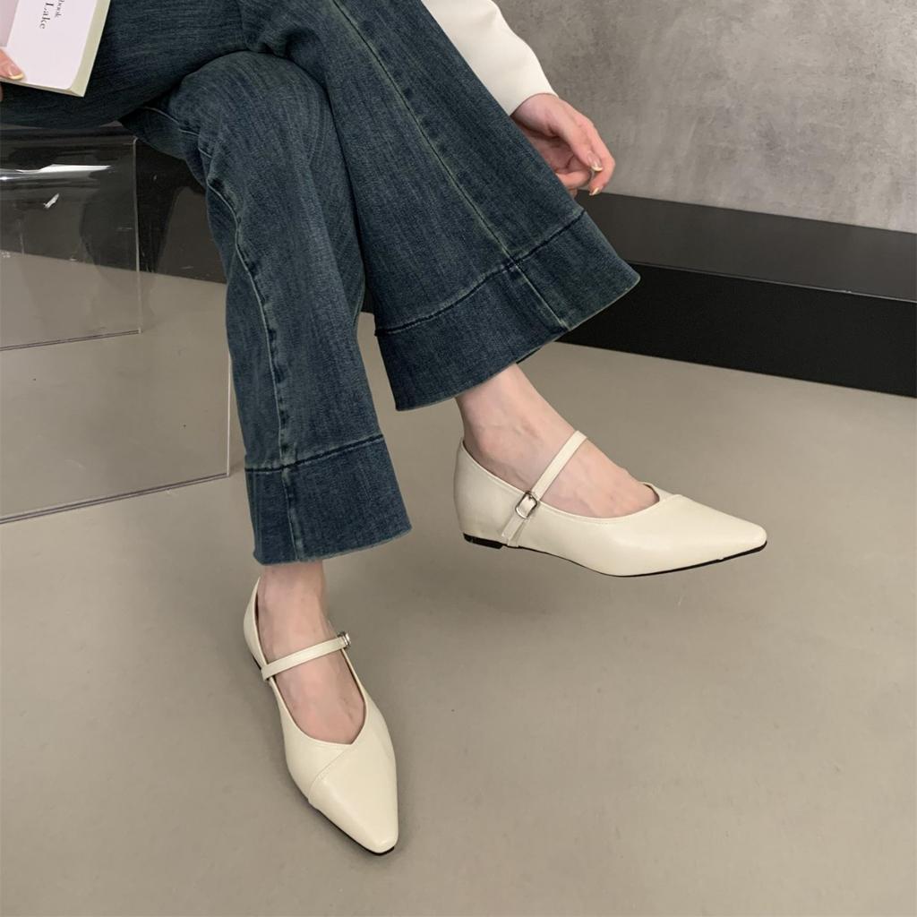Inner height increase pointed head shallow mouth single shoes women's 2025 new autumn French commuter OL temperament evening Mary Jane shoes