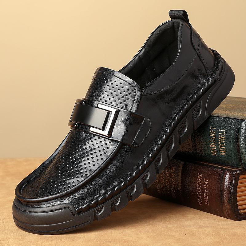 New Shoes for Men Genuine Leather Casual Shoes British Style Fashion Loafers Summer Micropores Leather Sandals