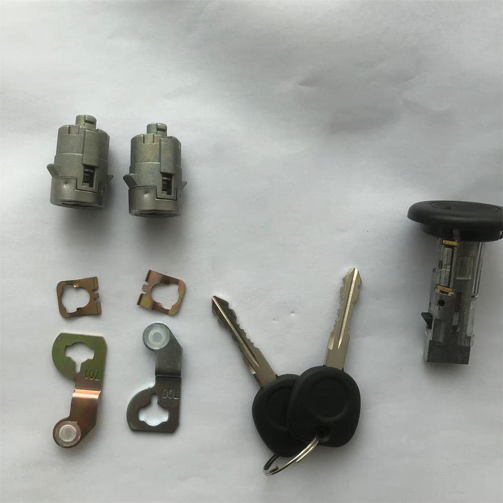New Ignition & Door Lock Cylinder W/Keys For CHEVY SILVERADO TAHOE 2001-2006