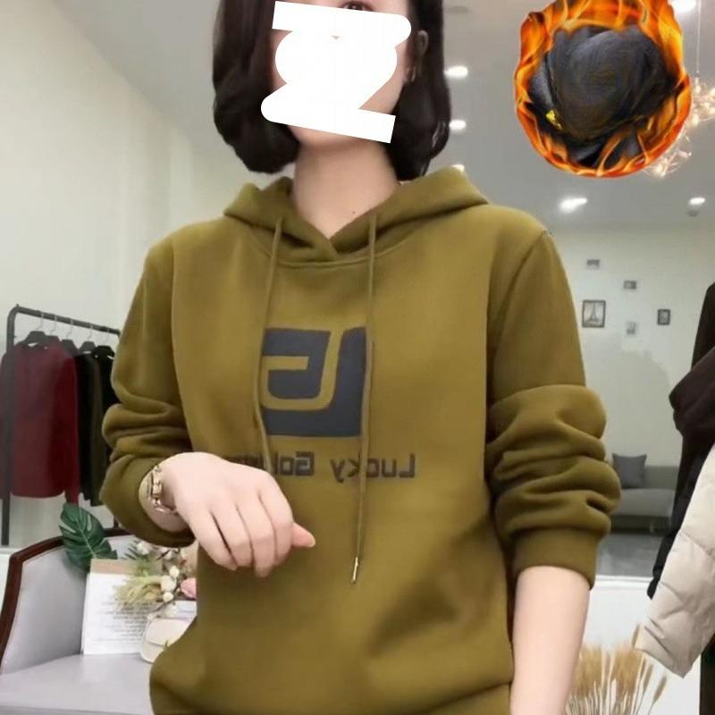 Ein Fleece- und verdicktes Winter-Damen-Kapuzensweatshirt, das den Bauch bedeckt und ein trendiges, dickes Damenoberteil ist.