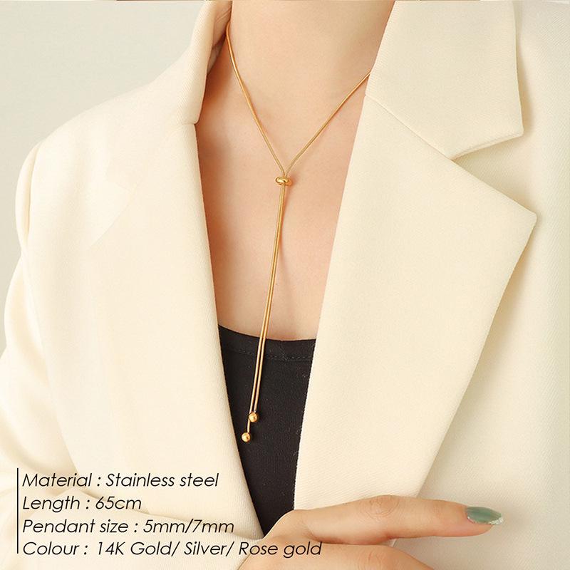 St.delan Elegant Round Snake Chain Necklace - Simple, Stylish, Versatile Design In Titanium Steel