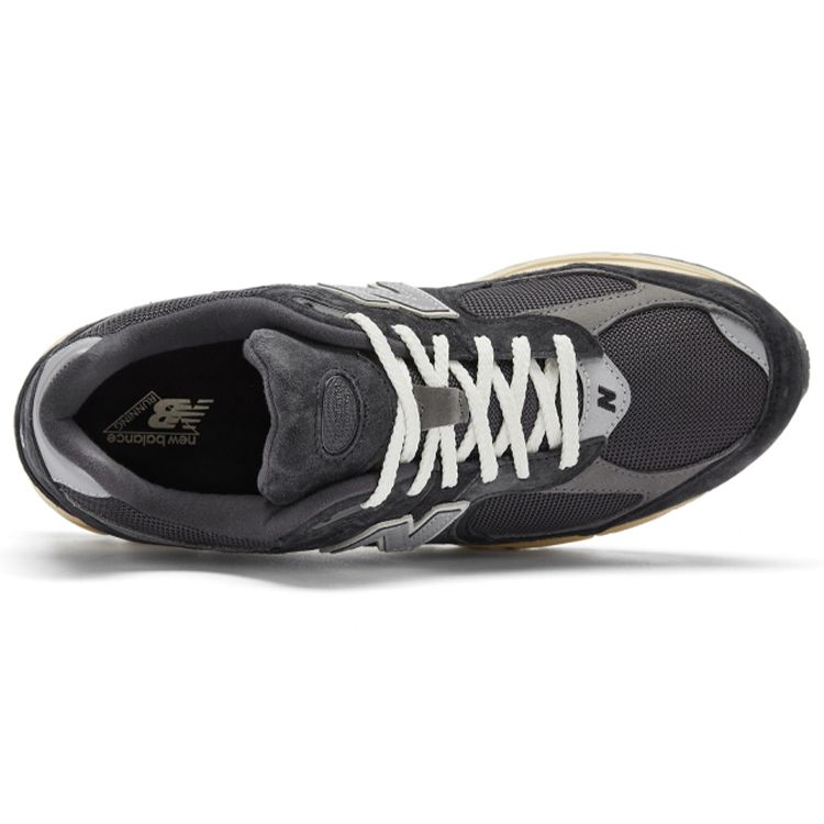 New Balance 2002R Phantom Unisex Sneakers Black Dark-Grey M2002RHO