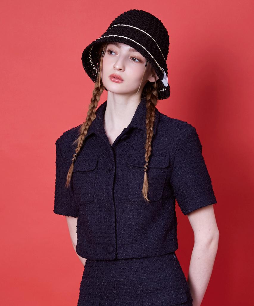 Seullipiseullib Line Minimal Black Bucket Hat