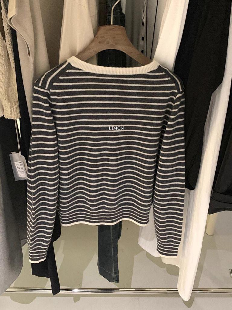 Korean High-End Black & White Striped Knit Cardigan for Women, Spring/Autumn, Inner Base Layer, Regular Shoulder, Cinched Waist, Short Top