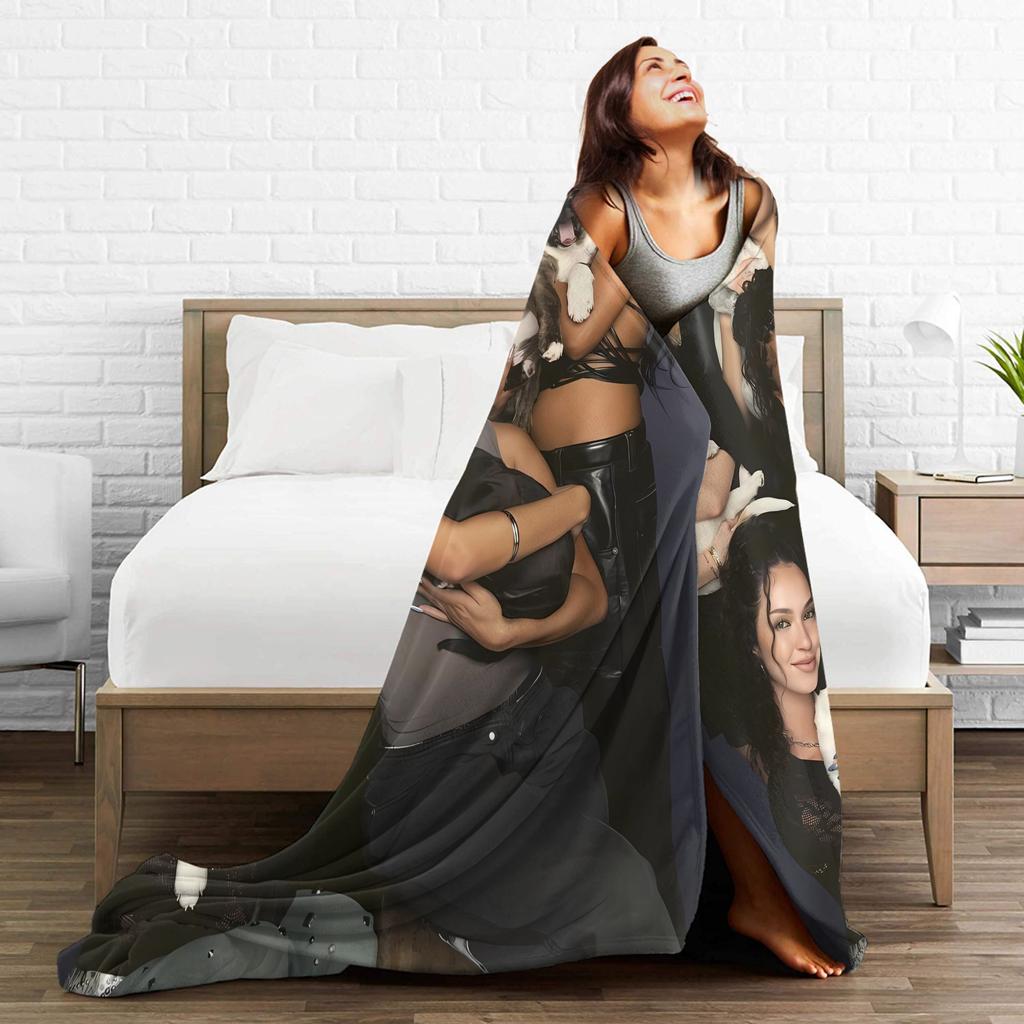 Katseye Kpop Music Girls Flannel Blanket Autumn Super Soft Throw Blanket Home Decor Aesthetic Bedspread Sofa Bed Cover