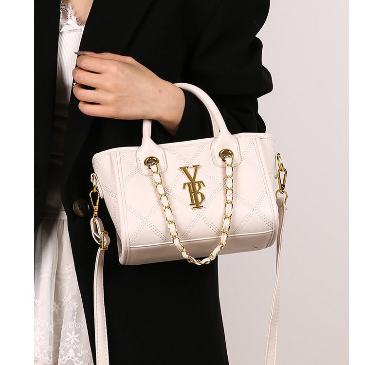 Women's 2025 Autumn/Winter Versatile Crossbody & Shoulder Bag - High-Value Fashion with Diamond Chain