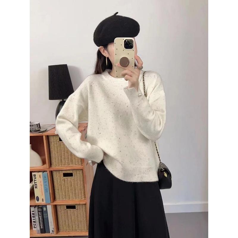 

Solid color basic versatile round neck inner pullover sweater women s autumn and winter new nail bead soft waxy bottoming knitted sweater One size