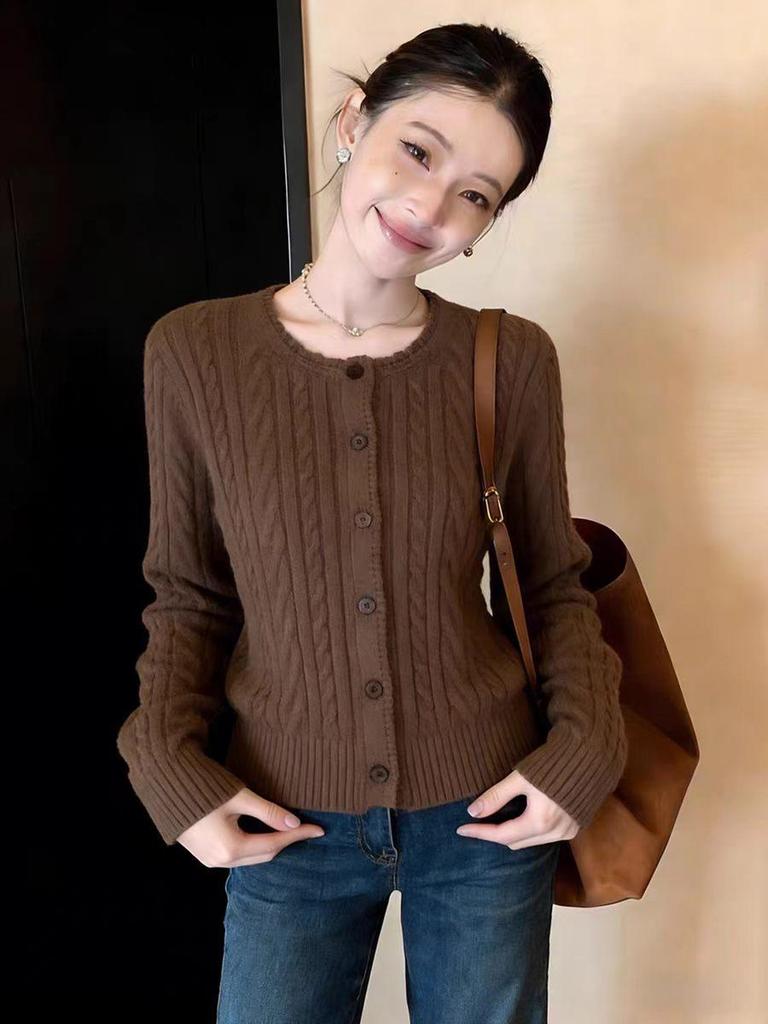 2026 European Style Women's Pure Wool Cable Knit Cropped Cardigan Sweater with Twisted Pattern