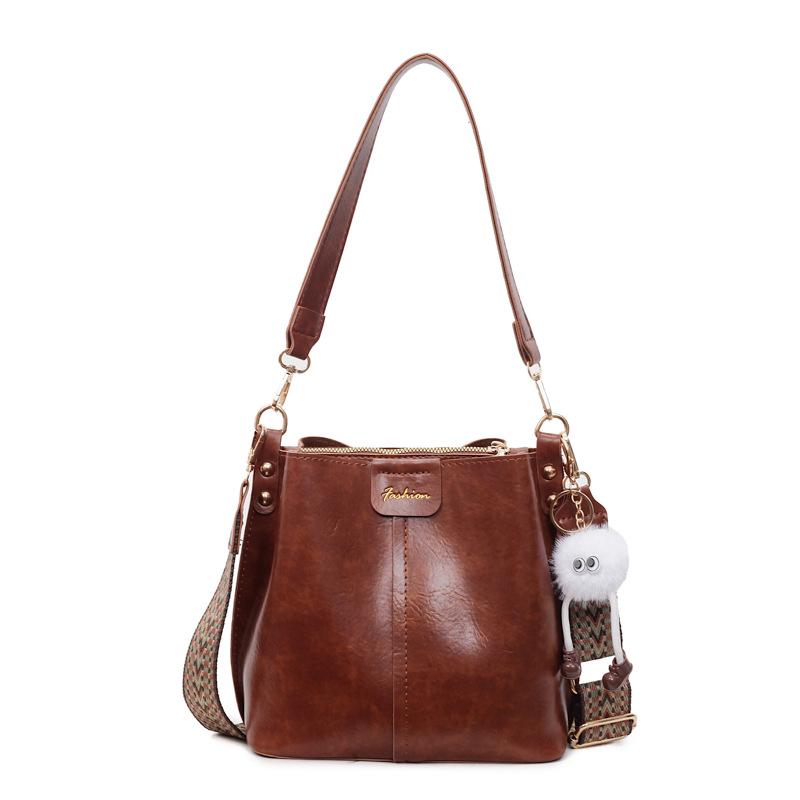 Korean Style Retro Square Bucket Bag - Versatile Large Capacity Crossbody for Women
