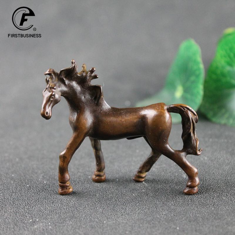Statue de Cheval en Cuivre Vintage Ornements de Bureau Porte-Bonheur Figurines Animales en Laiton Massif Miniatures Animaux de Compagnie pour Thé Accessoires de Décoration Intérieure