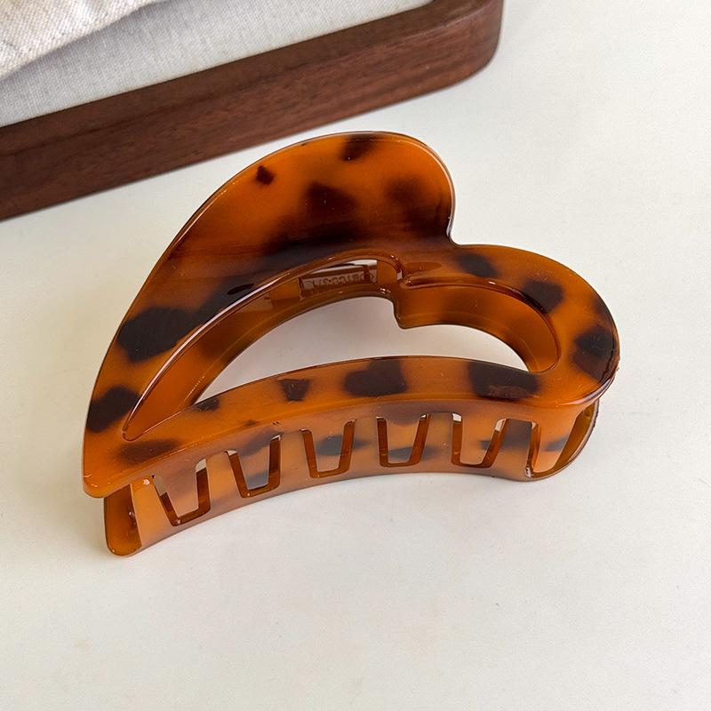 French Style Hair Claw Clips for Women Retro Leopard Print Hair Clip Hairpins Elegant Shark Clip Barrettes Crab Clamp Headwear